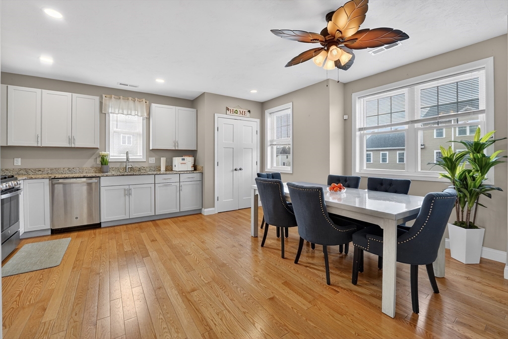 7 Gorham Street, Unit 57 Chelmsford, MA 01824 - Photo 7 of 18