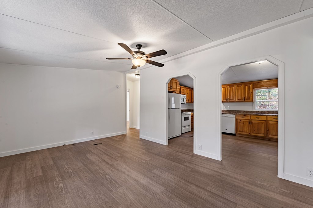 264 Circle Drive Blue Ridge, GA 30513 - Photo 14 of 62 Gallery Image 14