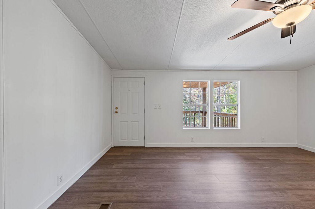 264 Circle Drive Blue Ridge, GA 30513 - Photo 15 of 62 Gallery Image 15