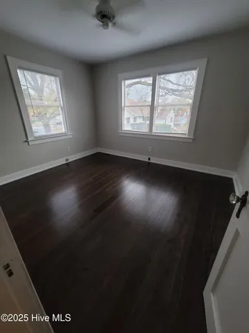 $1,200 | 1901 Nun Street, Wilmington, NC 28403