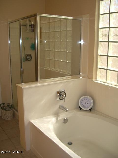 348 West Wheeler Road Tucson, AZ 85737 - Photo 11 of 16 Gallery Image 11