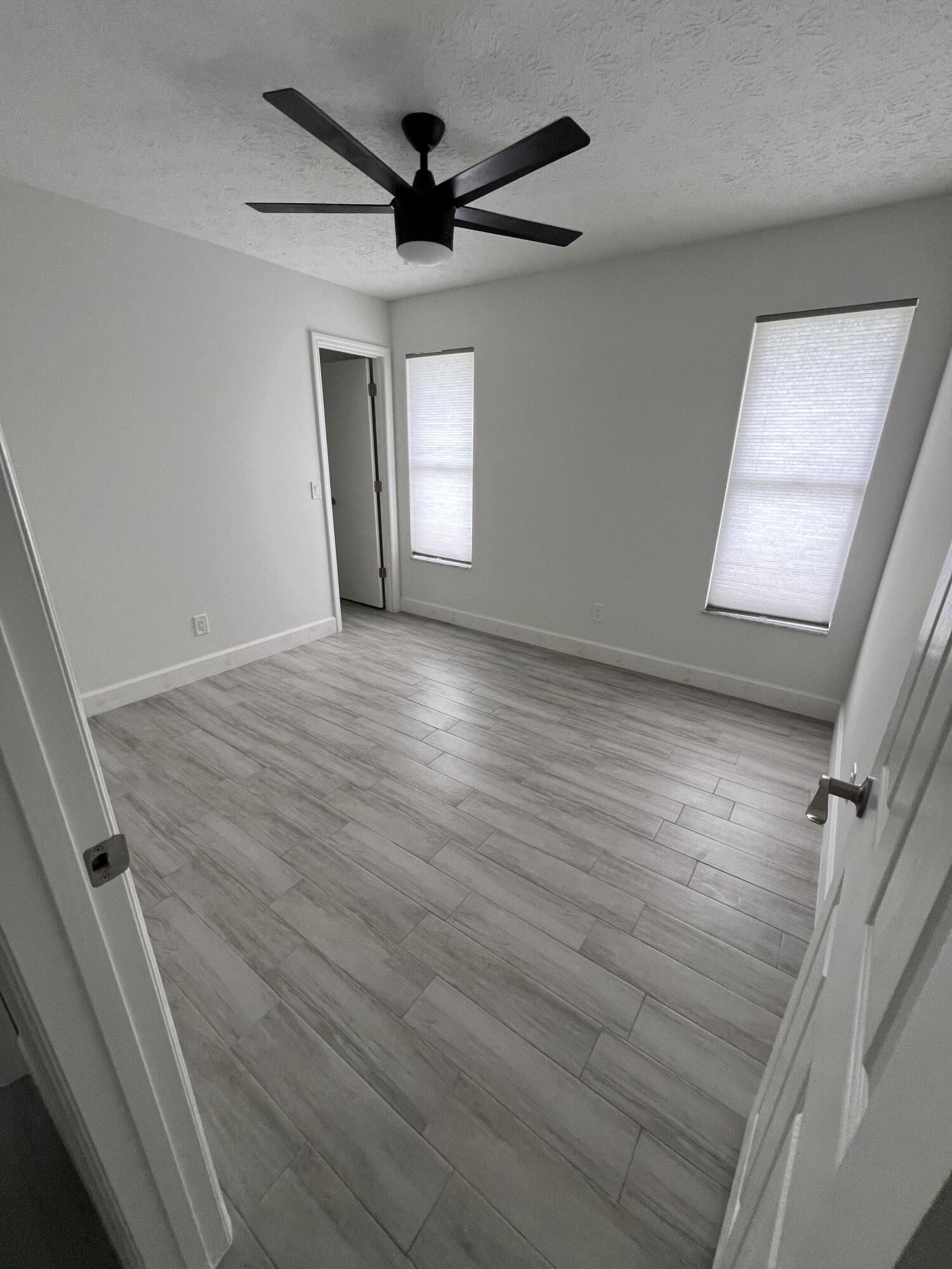 369 Southwest Ridgecrest Drive Port St. Lucie, FL 34953 - Photo 9 of 13 IMG_8626 - Copy