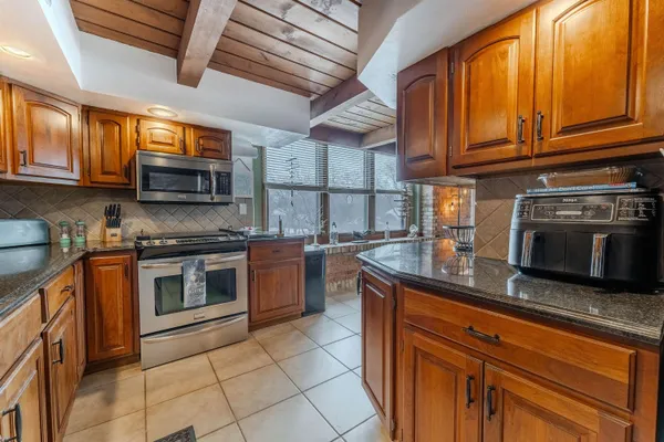 $425,000 | 1545 Arboretum Drive, Unit 201, Oshkosh, WI 54901