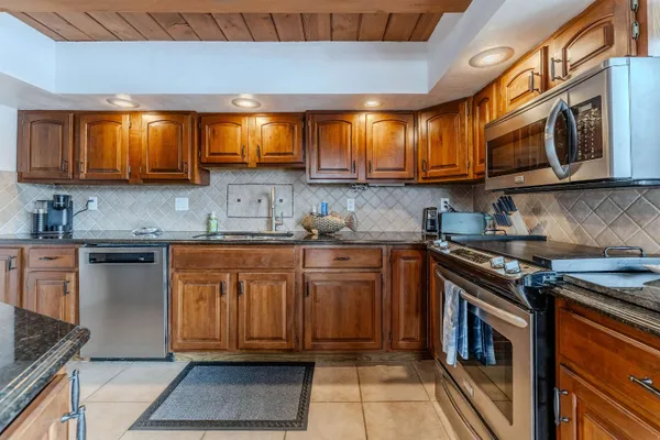 $425,000 | 1545 Arboretum Drive, Unit 201, Oshkosh, WI 54901