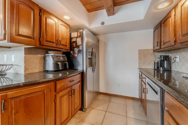$425,000 | 1545 Arboretum Drive, Unit 201, Oshkosh, WI 54901