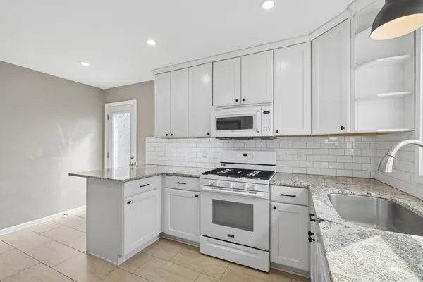 $419,900 | 3347 Utah Avenue South, St. Louis Park, MN 55426