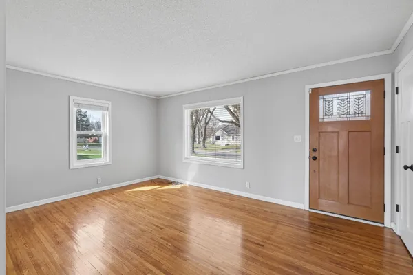 $419,900 | 3347 Utah Avenue South, St. Louis Park, MN 55426