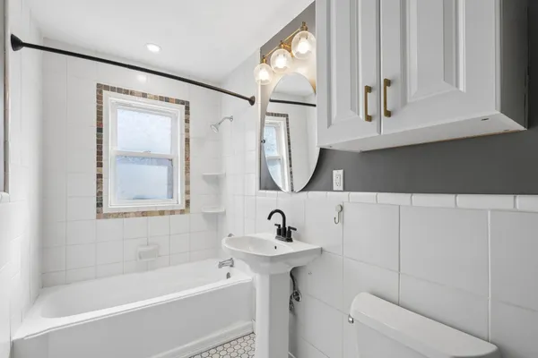 $419,900 | 3347 Utah Avenue South, St. Louis Park, MN 55426