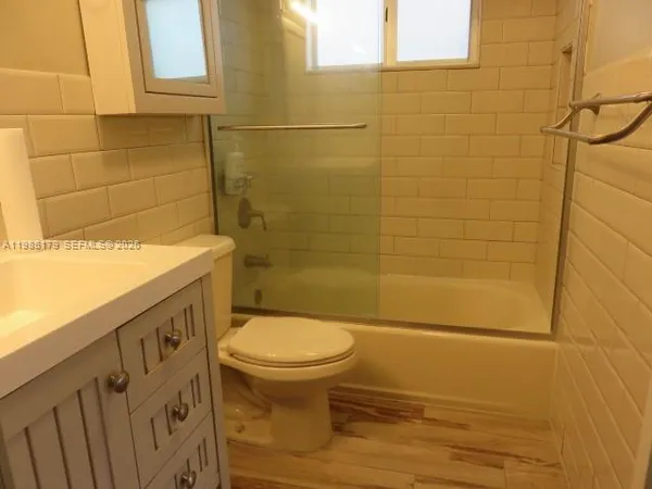 $2,500 | 9974 North Kendall Drive, Unit 1015, Miami, FL 33176