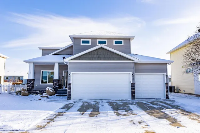 $495,000 | 3479 Loberg Lane, West Fargo, ND 58078
