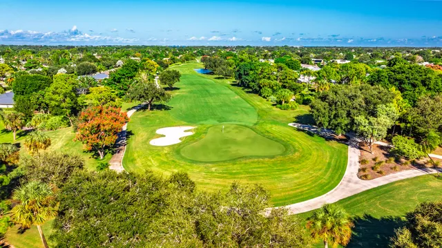 $870,000 | 3771 Southeast Fairway West, Stuart, FL 34997