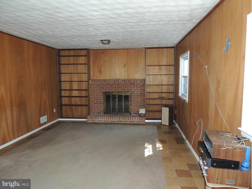 13208 Hathaway Drive Silver Spring, MD 20906 - Photo 17 of 24 Family Room
