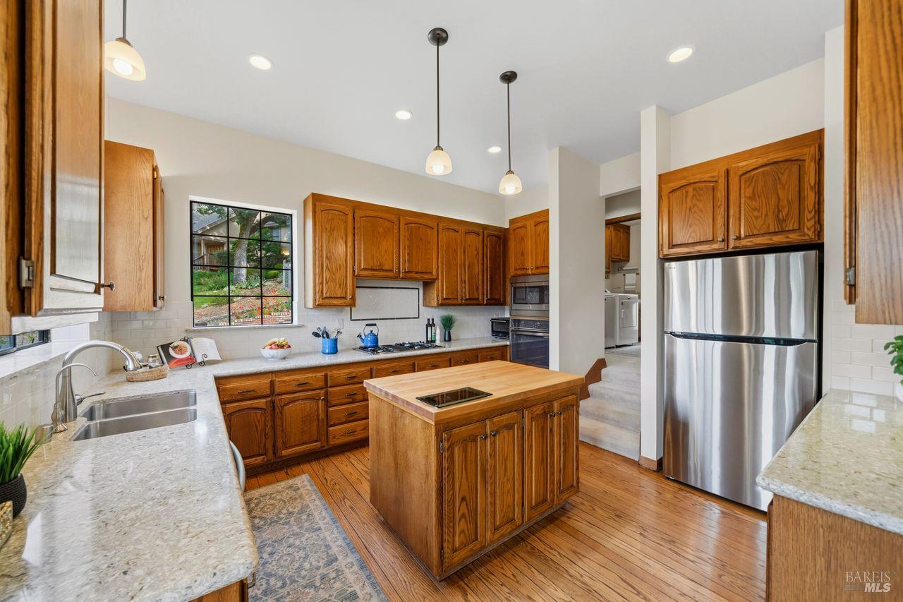 3541 Foxwood Place Santa Rosa, CA 95405 - Photo 25 of 72