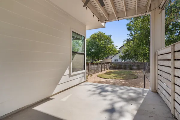 $779,900 | 1107 Taulbee Lane, Unit B, Austin, TX 78757