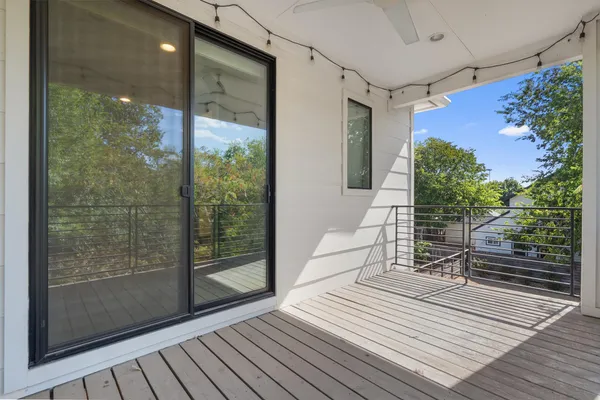 $779,900 | 1107 Taulbee Lane, Unit B, Austin, TX 78757