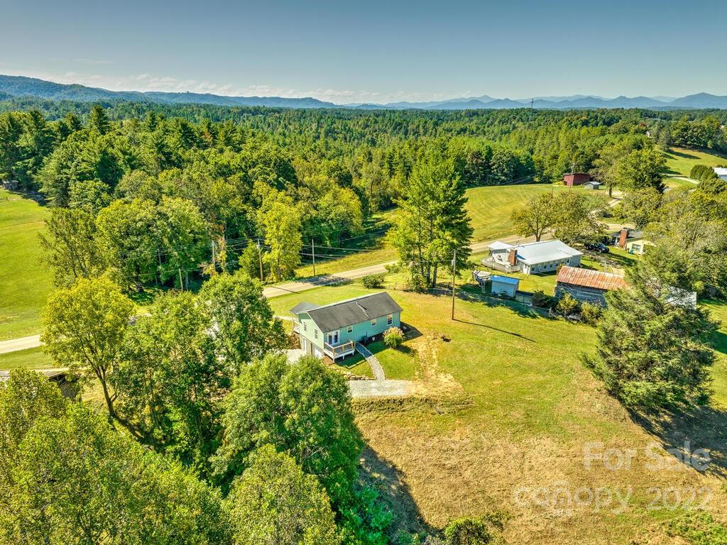 241 Locust Grove Road Weaverville, NC 28787 - Photo 40 of 45 Gallery Image 40