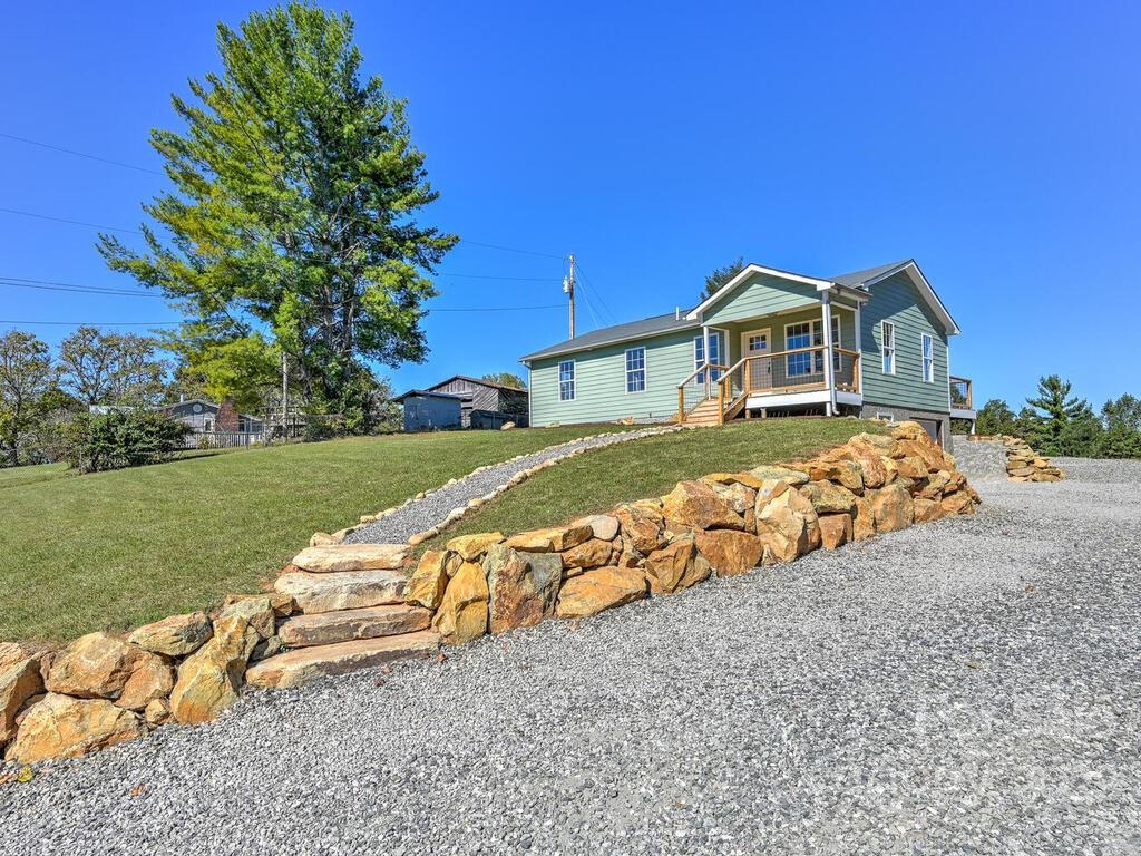 241 Locust Grove Road Weaverville, NC 28787 - Photo 4 of 45 Gallery Image 4