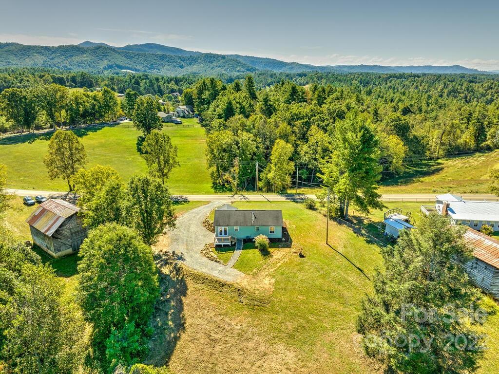 241 Locust Grove Road Weaverville, NC 28787 - Photo 41 of 45 Gallery Image 41