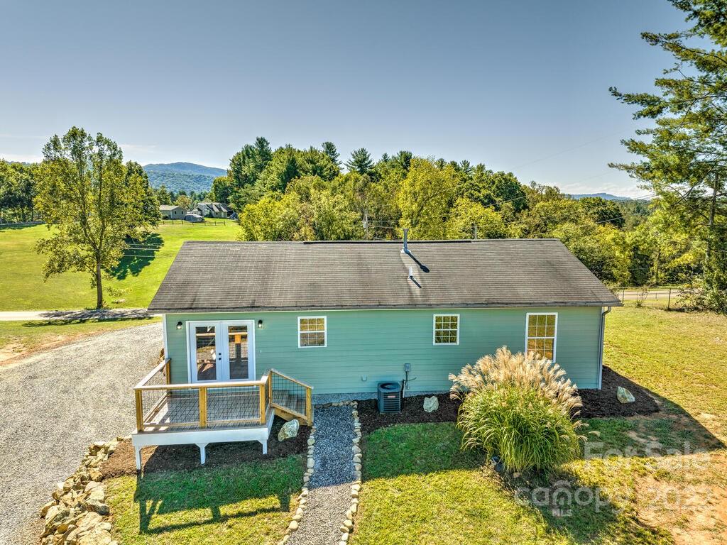 241 Locust Grove Road Weaverville, NC 28787 - Photo 43 of 45 Gallery Image 43