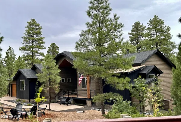 an outdoor view of house with outdoor space