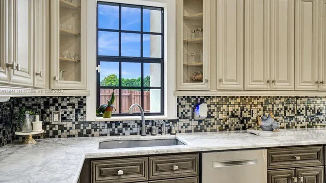 $2,295,000 | 3311 Southwest 118th Terrace, Davie, FL 33330