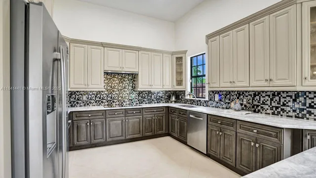 $2,295,000 | 3311 Southwest 118th Terrace, Davie, FL 33330