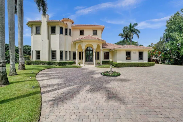 $2,295,000 | 3311 Southwest 118th Terrace, Davie, FL 33330