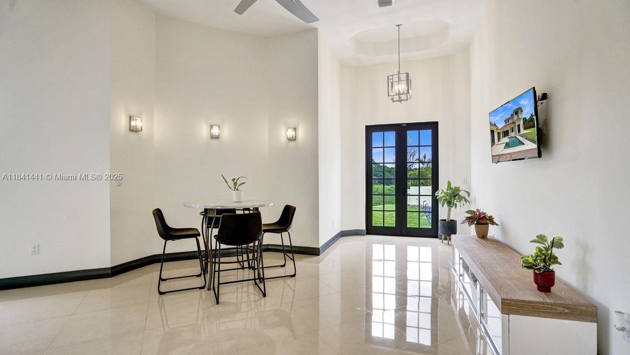 3311 Southwest 118th Terrace Davie, FL 33330 - Photo 23 of 95