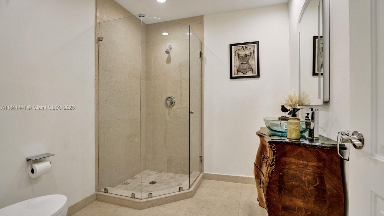 3311 Southwest 118th Terrace Davie, FL 33330 - Photo 26 of 95