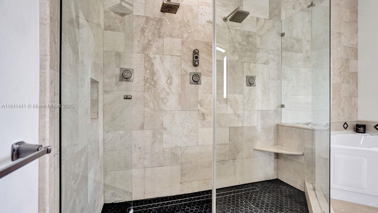 3311 Southwest 118th Terrace Davie, FL 33330 - Photo 31 of 95