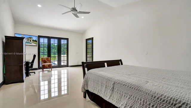 $2,295,000 | 3311 Southwest 118th Terrace, Davie, FL 33330