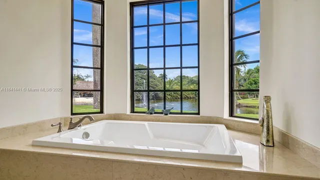 $2,295,000 | 3311 Southwest 118th Terrace, Davie, FL 33330