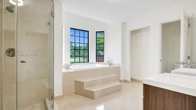 $2,295,000 | 3311 Southwest 118th Terrace, Davie, FL 33330