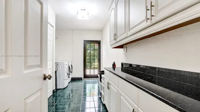 $2,295,000 | 3311 Southwest 118th Terrace, Davie, FL 33330