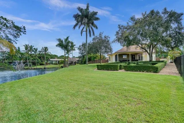$2,295,000 | 3311 Southwest 118th Terrace, Davie, FL 33330