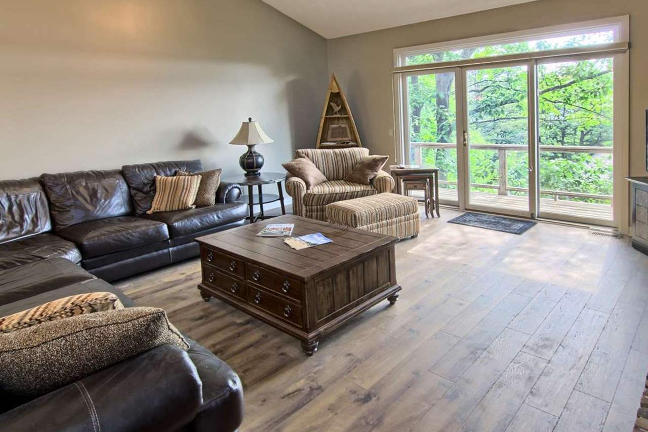 6284 Red Fox Run Traverse City, MI 49686 - Photo 8 of 36 1848837-7.JPG
