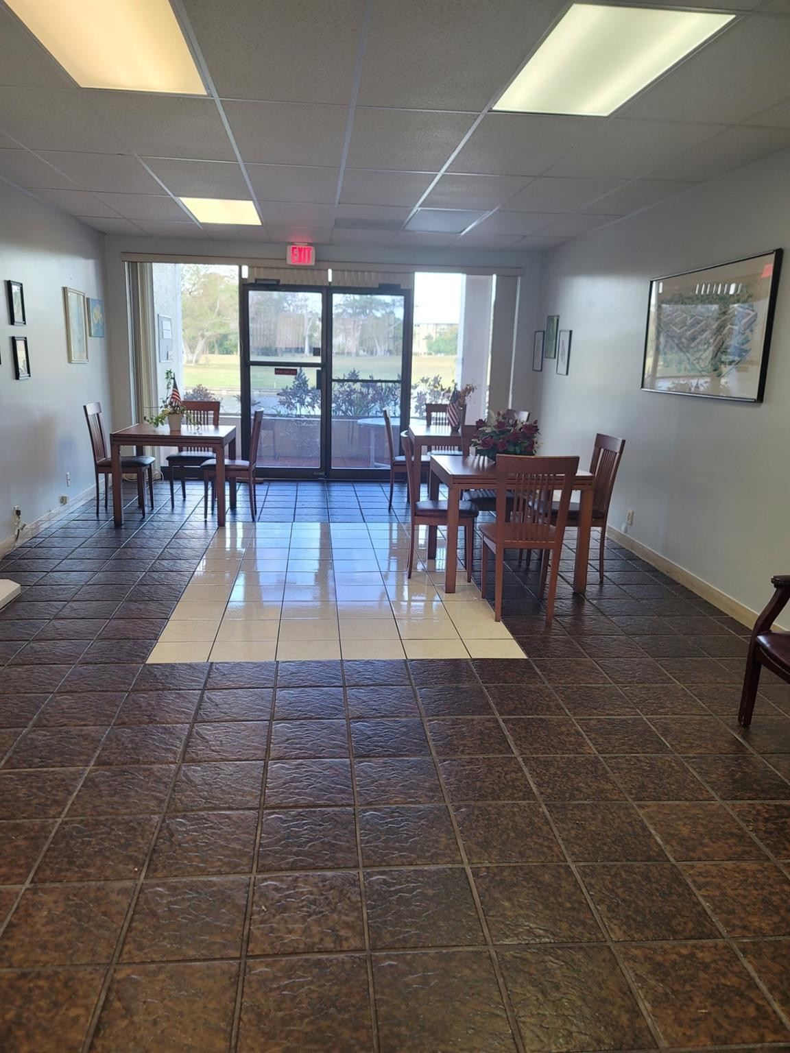 3774 Inverrary Boulevard, Unit P202 Lauderhill, FL 33319 - Photo 26 of 31 Photo 27