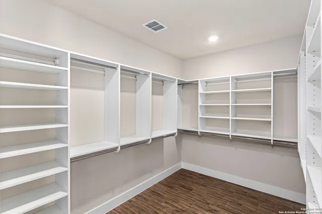 $439,999 | 7317 Walkers Loop, Live Oak, TX 78233