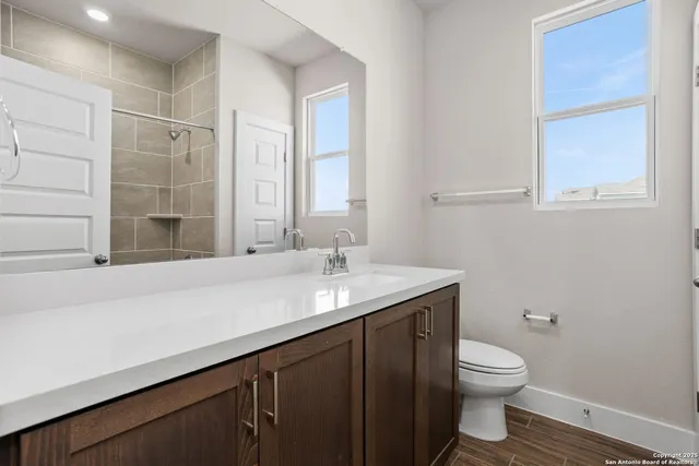 $439,999 | 7317 Walkers Loop, Live Oak, TX 78233