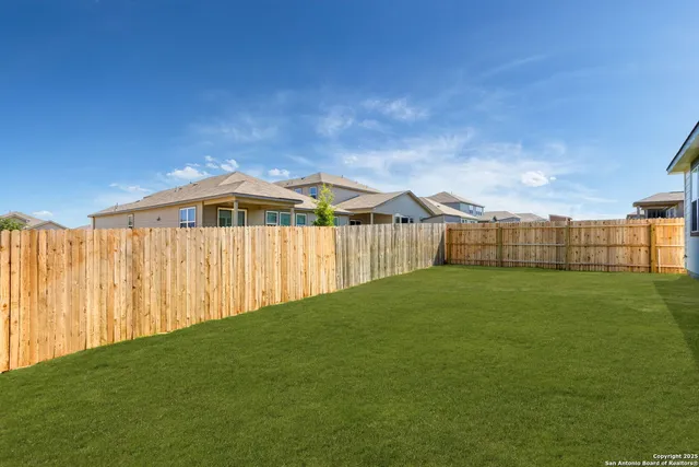 $439,999 | 7317 Walkers Loop, Live Oak, TX 78233