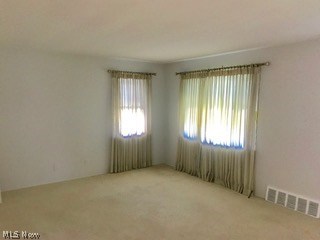 5247 Bridgewater Road Lyndhurst, OH 44124 - Photo 6 of 18 Gallery Image 6