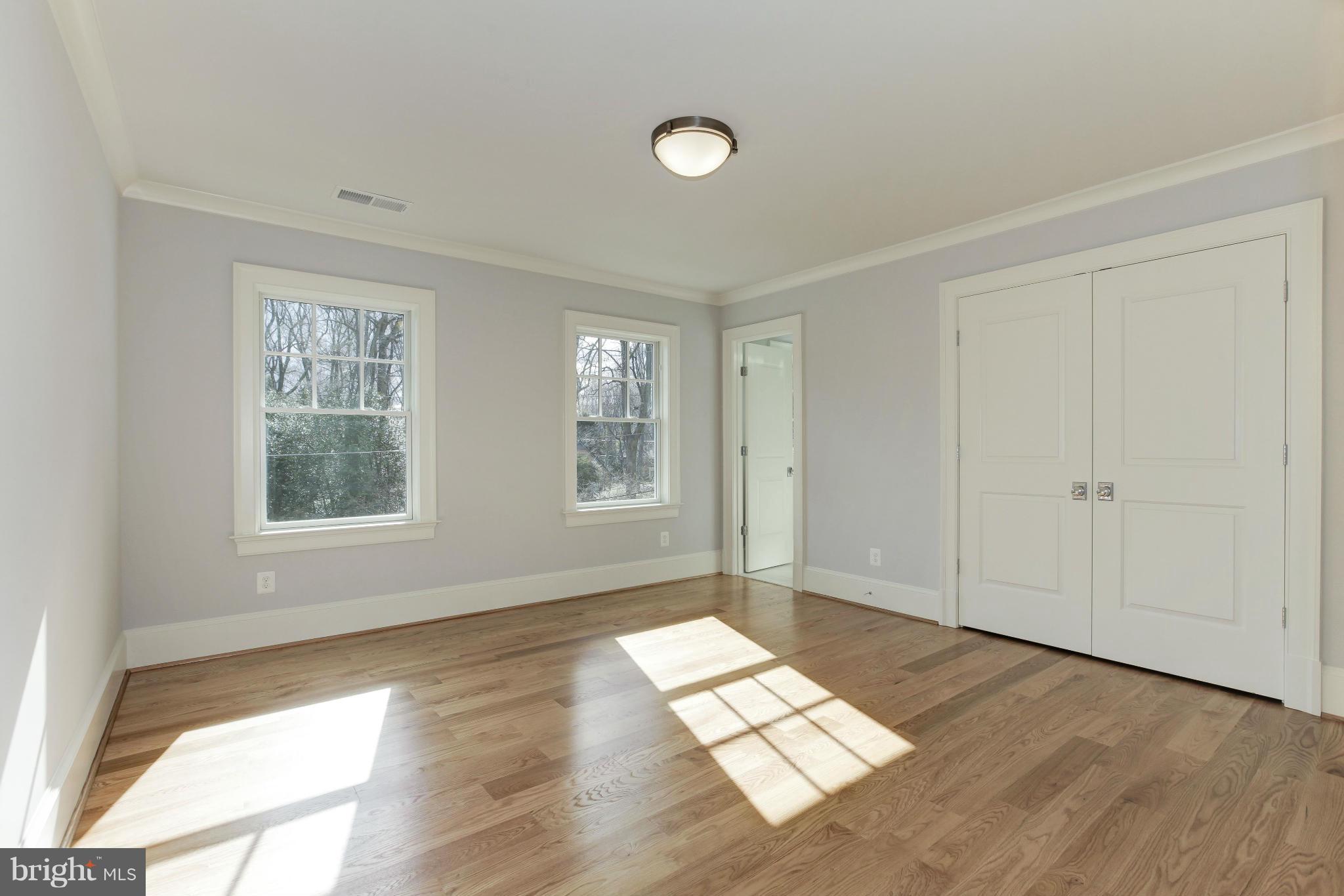 9502 Brooke Drive Bethesda, MD 20817 - Photo 18 of 30 Bedroom