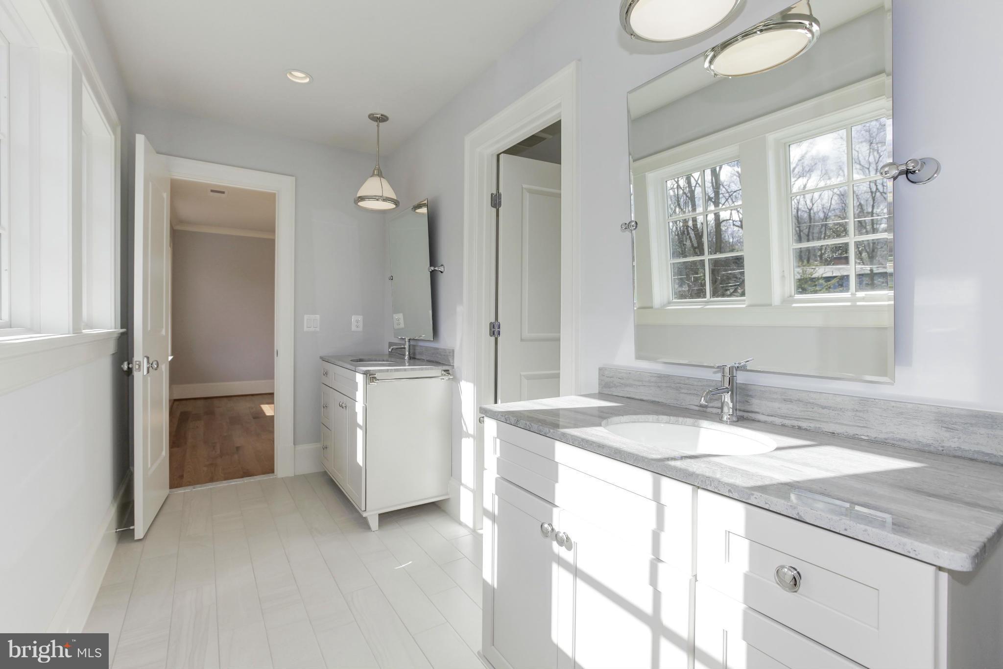 9502 Brooke Drive Bethesda, MD 20817 - Photo 19 of 30 Bath