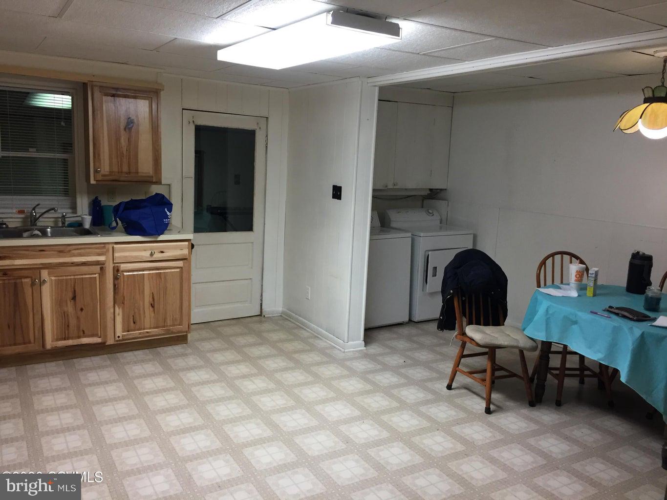 123 Center Street Milton, PA 17847 - Photo 3 of 13 Cozy kitchen with inviting layout.