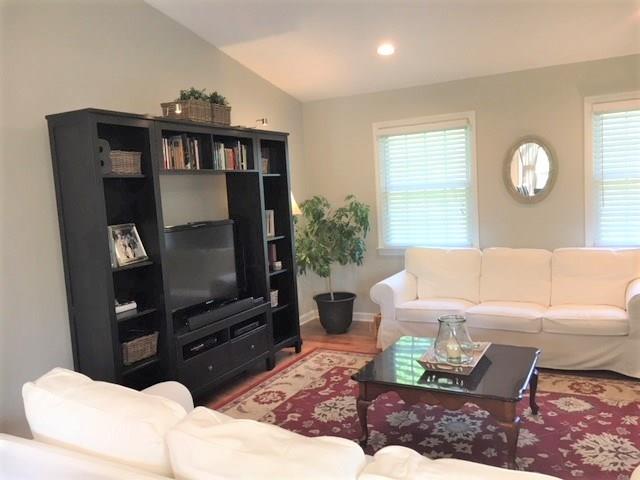 164 Heck Road Sarver, PA 16055 - Photo 4 of 24