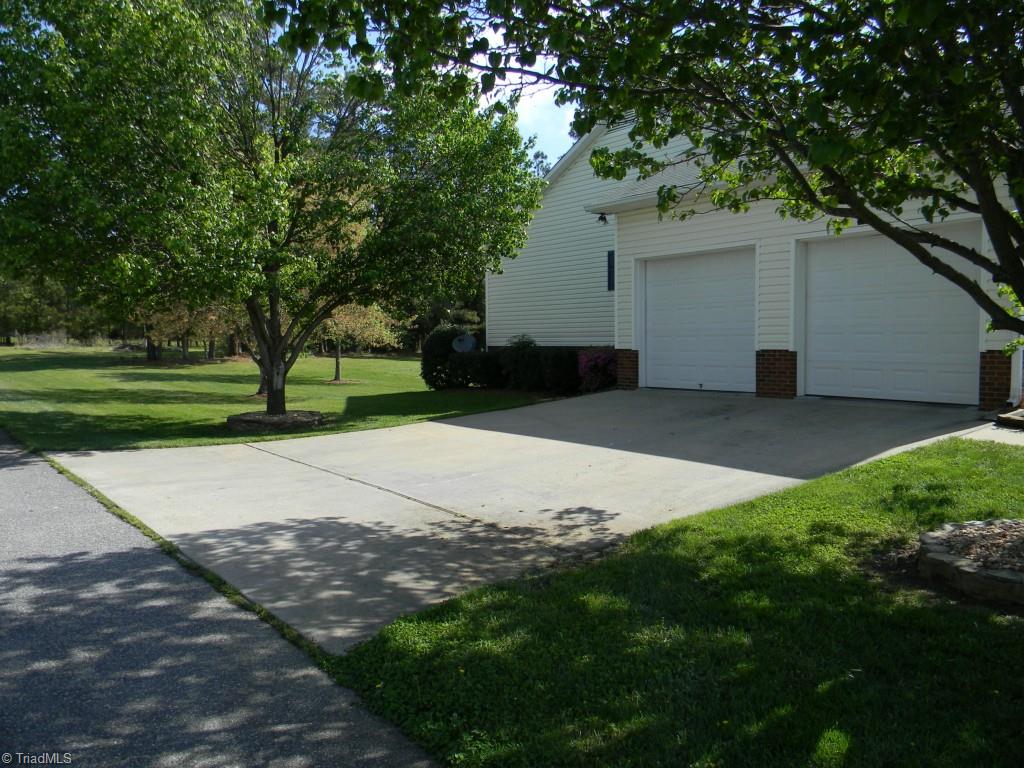 681 Ridgeway Lane Lexington, NC 27295 - Photo 23 of 24 Gallery Image 23