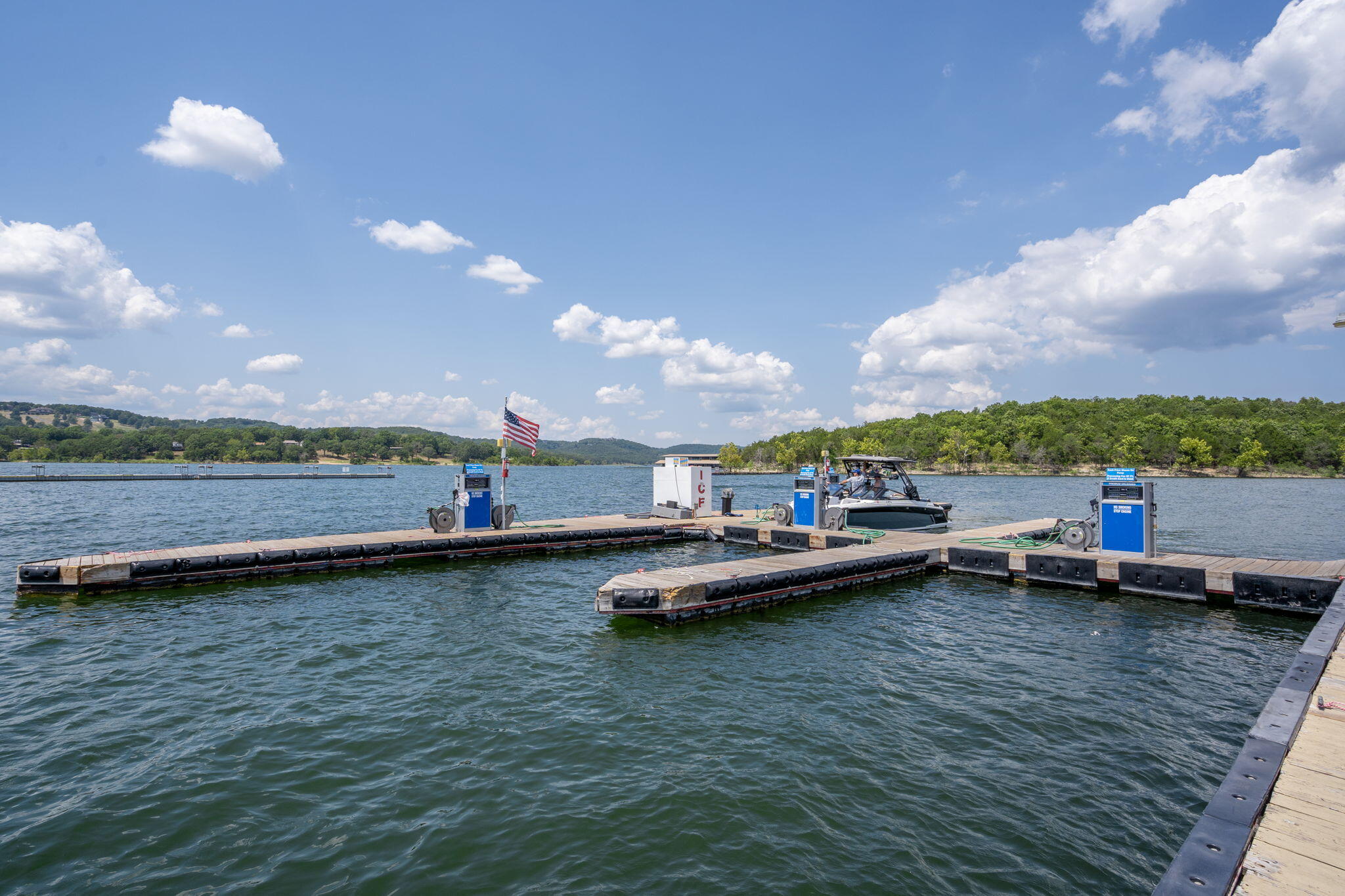 17 Olivia Court, Unit 102A Reeds Spring, MO 65737 - Photo 108 of 158 INDIAN POINT MARINA (13)