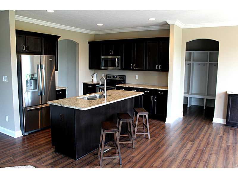 6038 Red Fox Road Pendleton, IN 46064 - Photo 2 of 24
