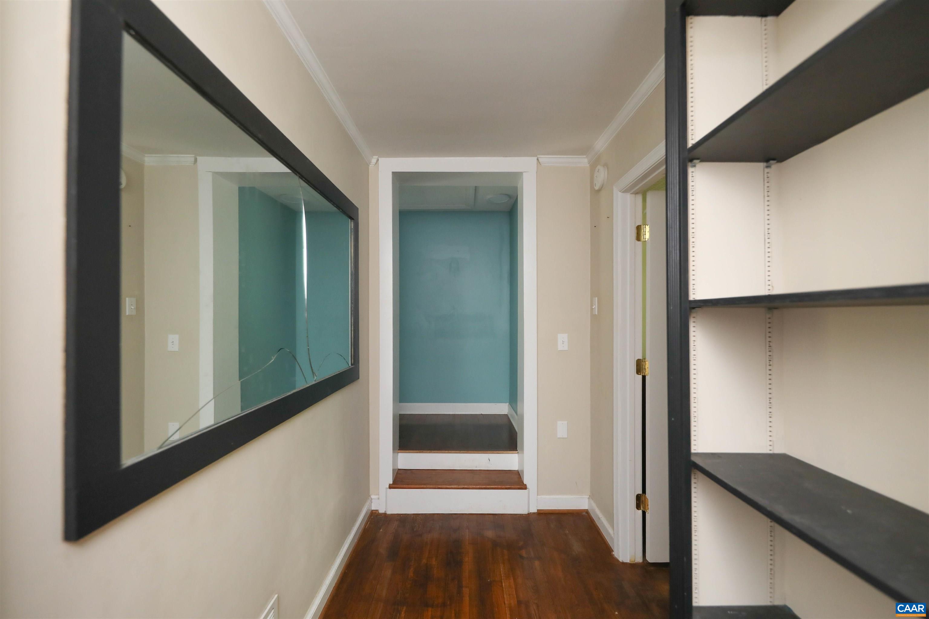 2659 Scottsville Road Charlottesville, VA 22902 - Photo 12 of 40 HALLWAY
