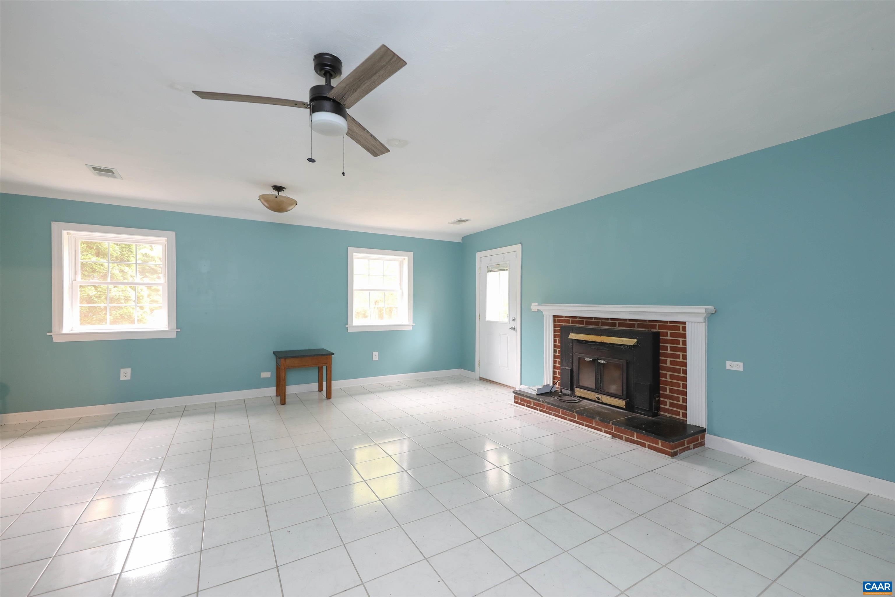 2659 Scottsville Road Charlottesville, VA 22902 - Photo 14 of 40 PRIMARY BEDROOM